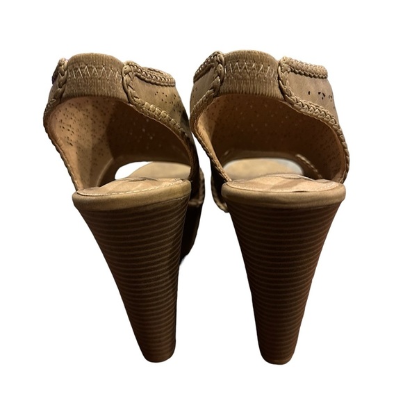 Report Tan Cutout Heels - Picture 3 of 6